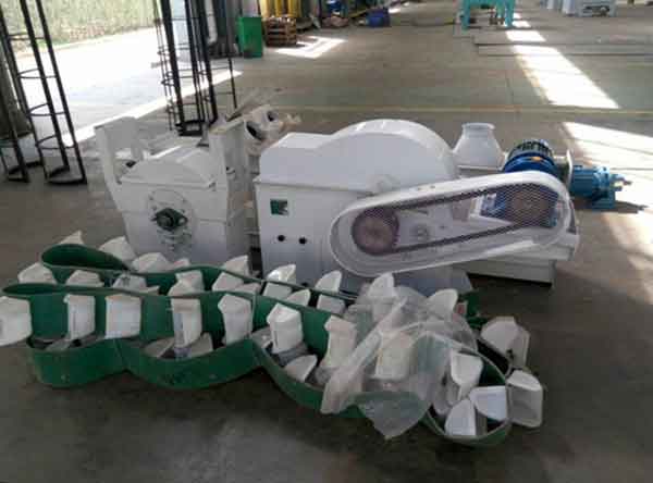 France Corn Peeling Machine Delivery 3.jpg